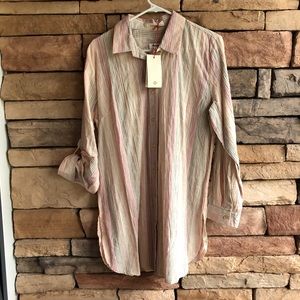 Solitaire cream pink pin striped Button up Shirt NWT Large